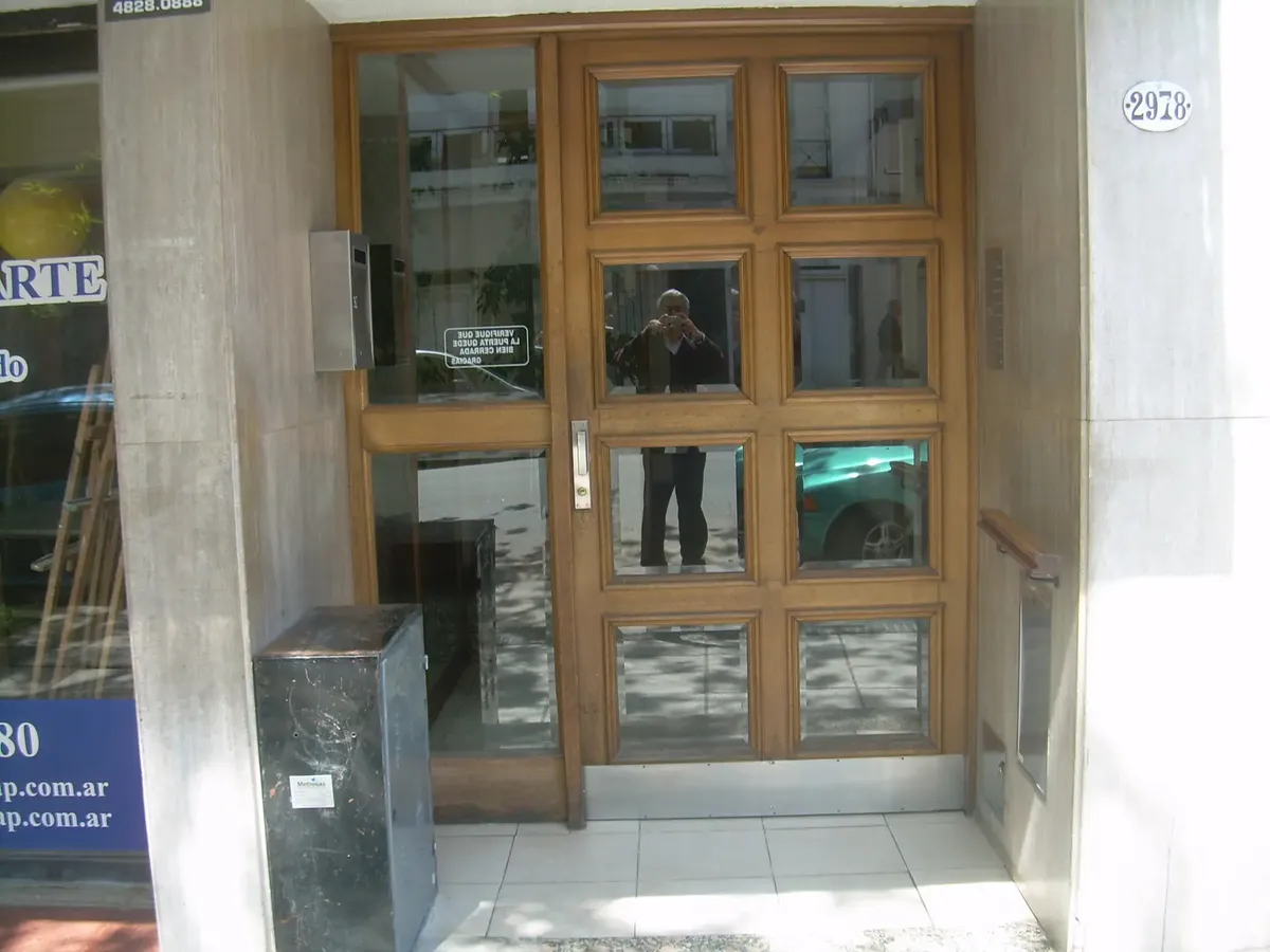 Квартира с 1 спальней в Villa del Parque, окна во двор