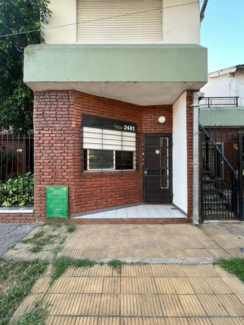 Apartamento de dois ambientes com 1 quarto em Ituzaingó