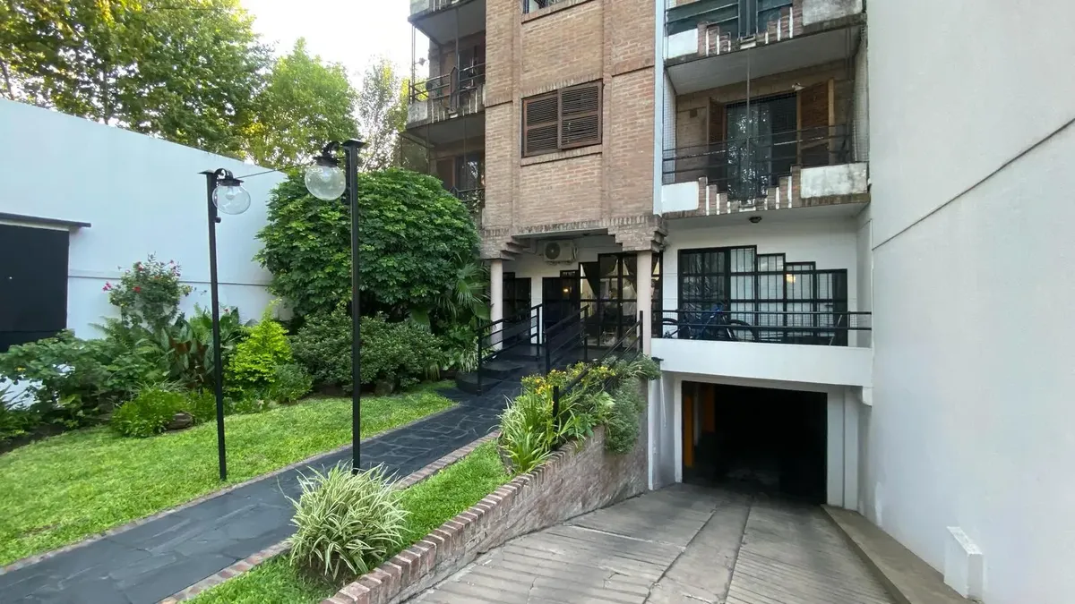 Departamento de 2 ambientes con balcón en Morón Sur