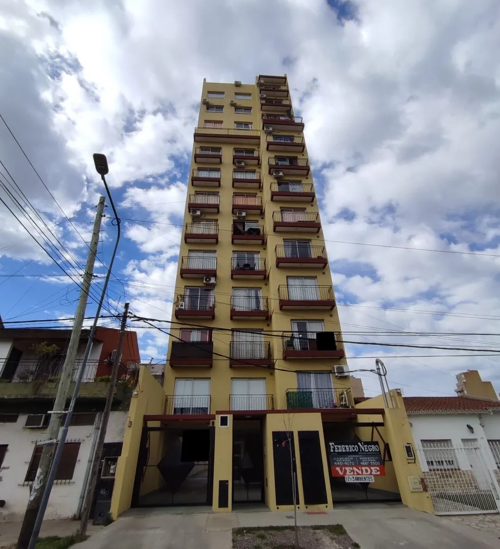 Kitnet mobiliada de 28 m² com varanda em San Miguel