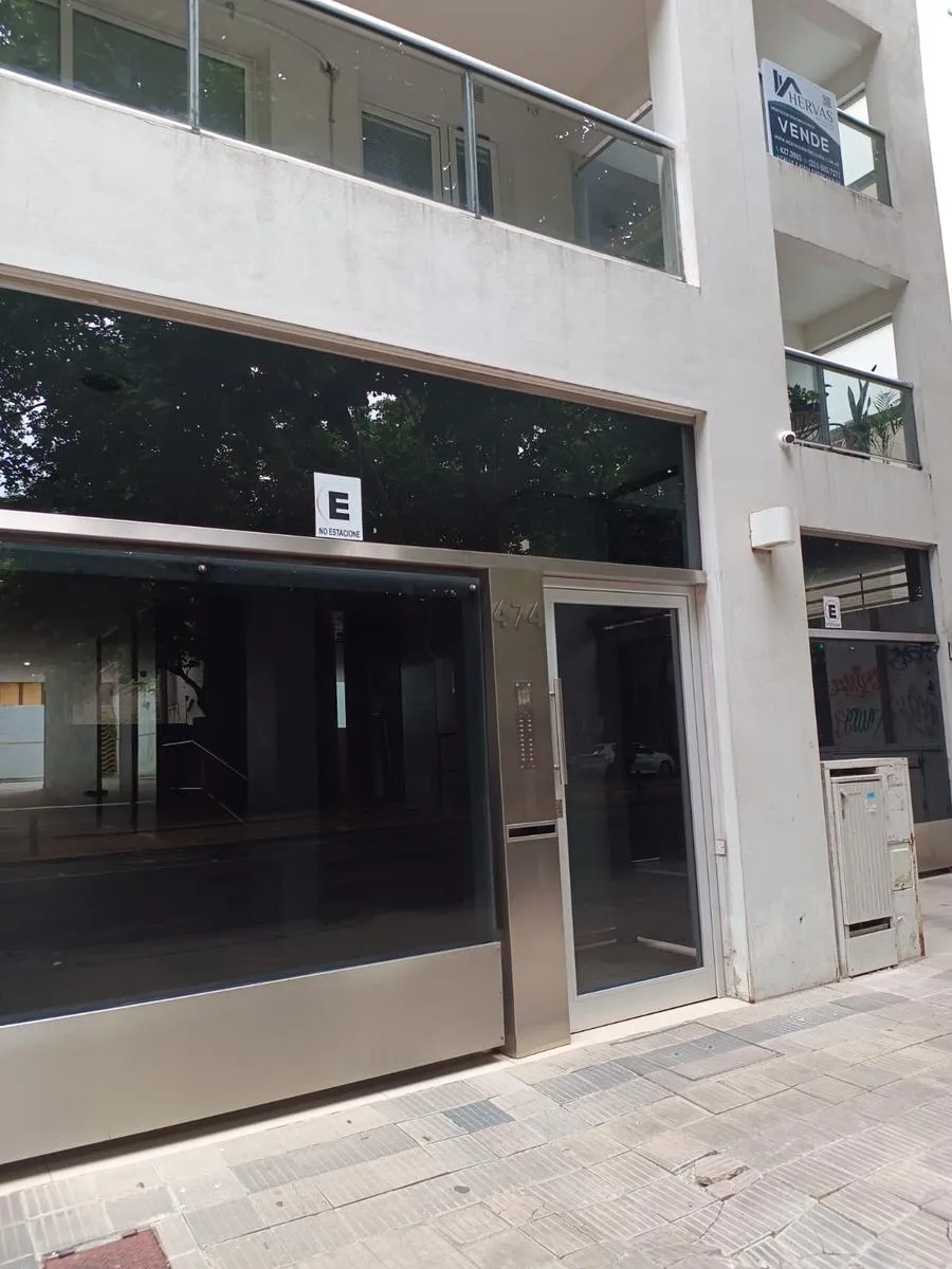 Apartamento de um dormitório com varanda em La Plata