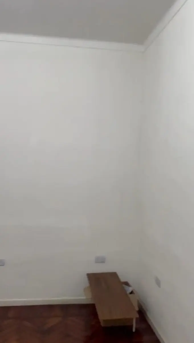 Departamento de 3 ambientes semi amoblado en Almagro