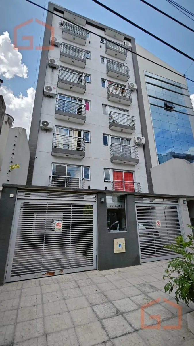 Two-room apartment in Morón
