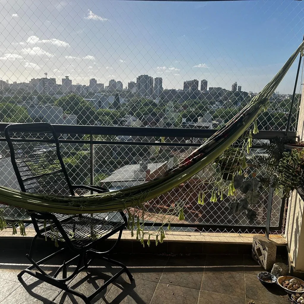 Departamento amoblado de 3 ambientes con 2 dormitorios en Coghlan