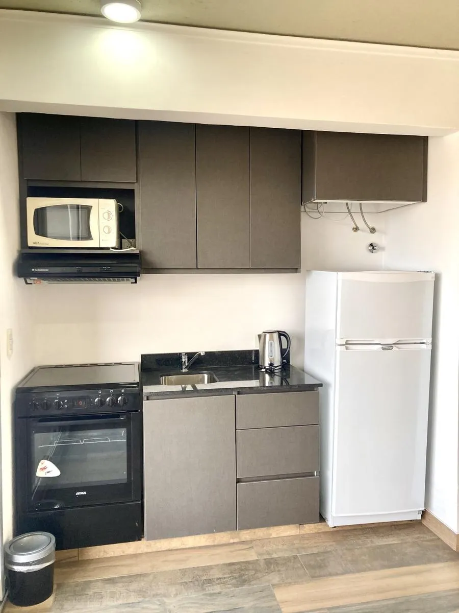 Квартира-студия с видом во внутренний двор квартала в Saavedra