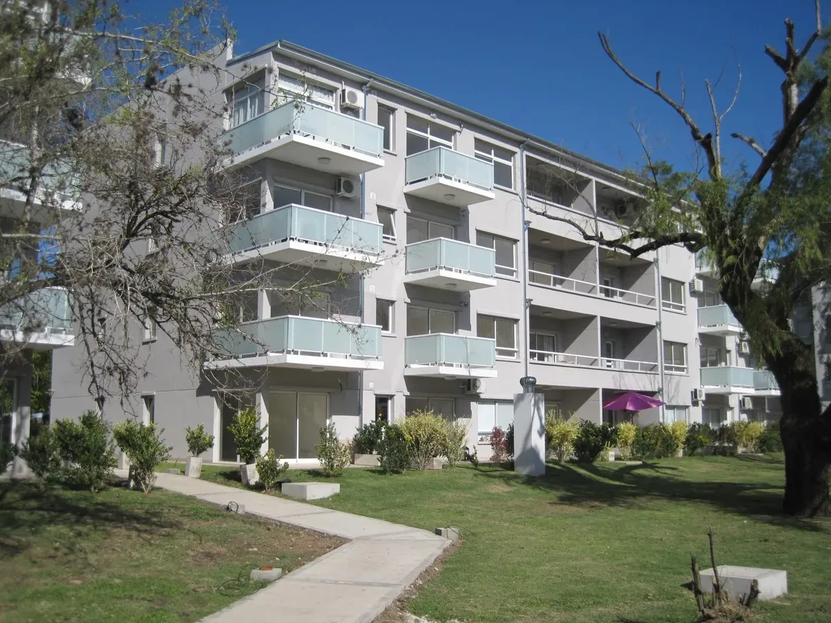 Departamento de 3 ambientes con 2 dormitorios en Barrio La Mora, Tigre