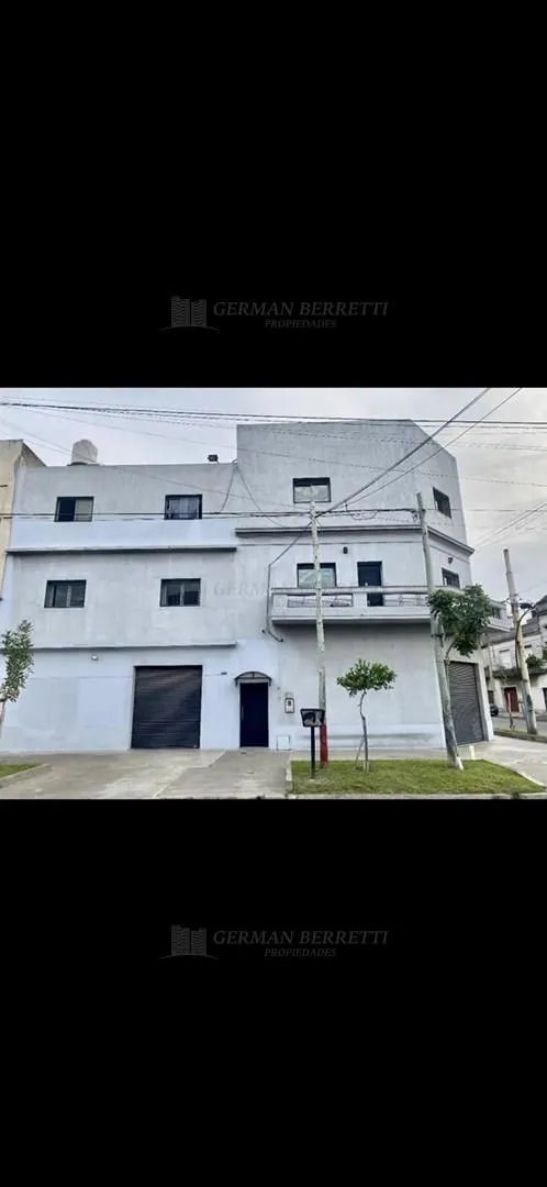 Apartamento de dois quartos em Valentín Alsina, Lanús