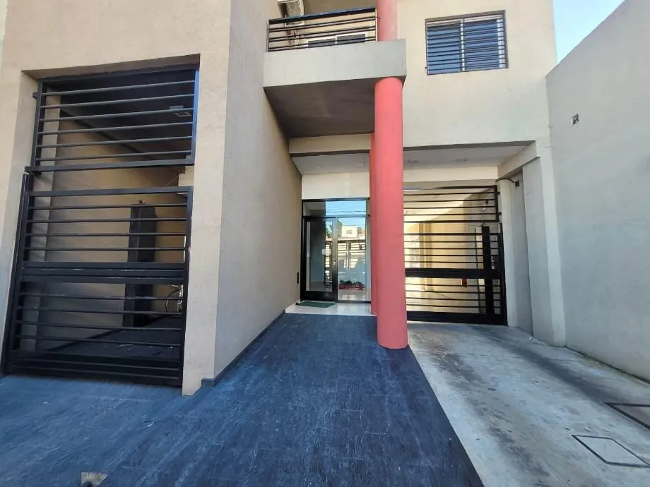 Apartamento de dois ambientes em Lanús Este