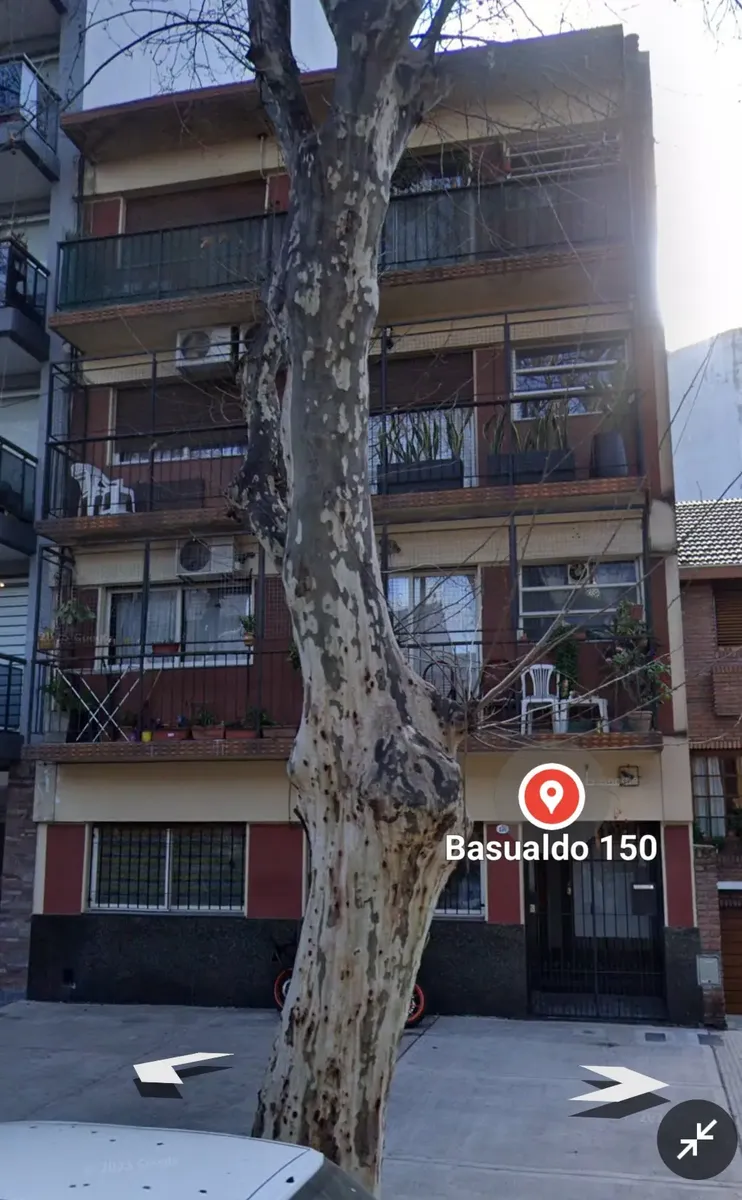 Departamento de 2 ambientes con bajas expensas en Villa Luro
