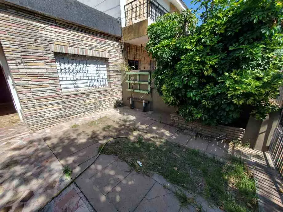 Casa para alugar em Haedo Norte (4 dormitórios)