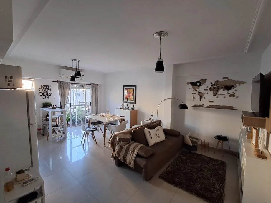 Departamento de 2 ambientes con balcón en Ramos Mejía Norte