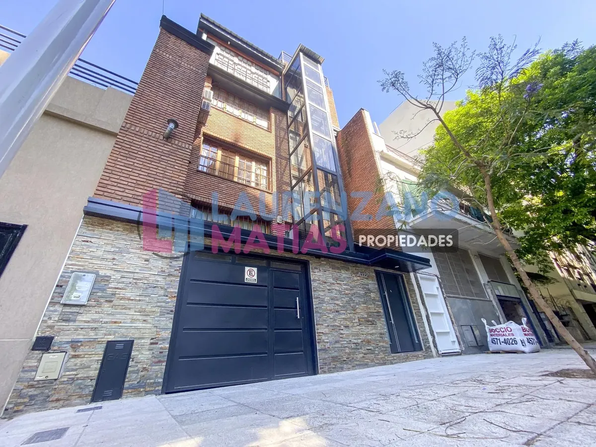 Four-bedroom apartment with patio, terrace and parking in Villa Devoto