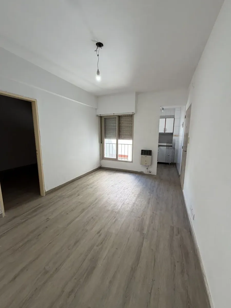 Two-room apartment for rent in Ramos Mejía Centre