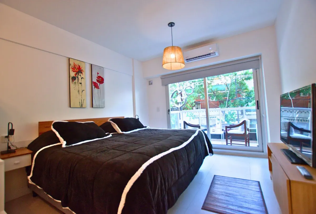 Kitnet mobiliada com 1 ambiente para aluguel temporário em Caballito