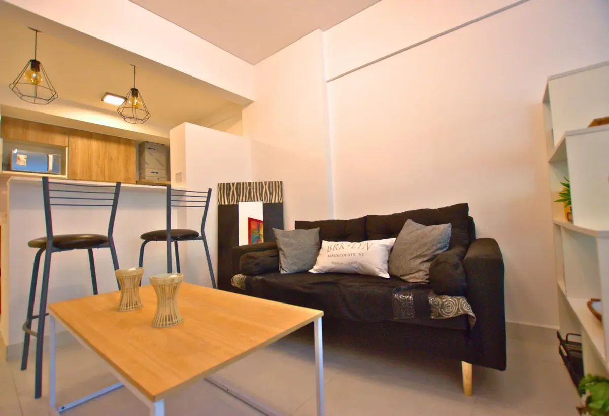 Kitnet mobiliada de 1 dormitório no Caballito