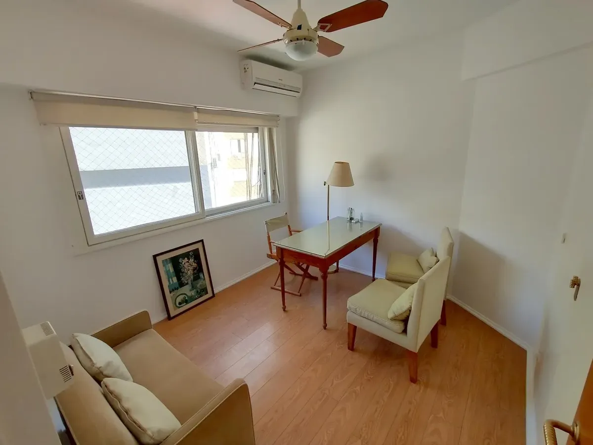 Apartamento de dois ambientes sem mobília em Belgrano