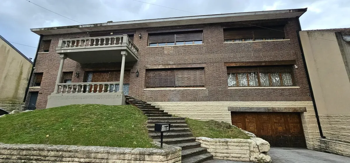 Четырёхспальная резиденция в Vicente López, Olivos