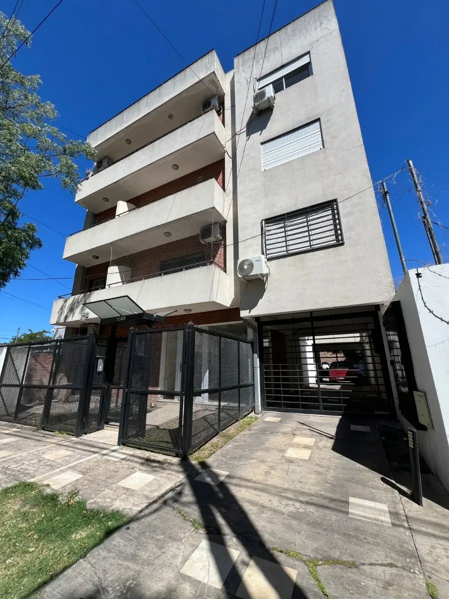 Two-room apartment in Luis Guillón