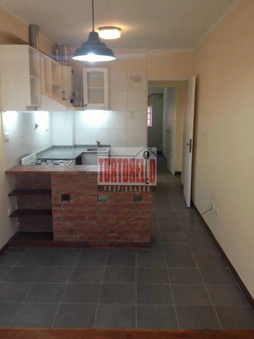 Apartamento de dois ambientes em Ituzaingó Norte