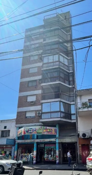 Departamento amoblado de 2 ambientes con 1 dormitorio en Morón Centro