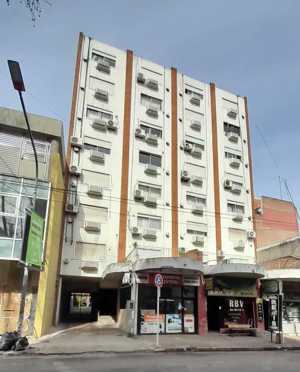 Apartamento de 2 quartos em Morón Centro