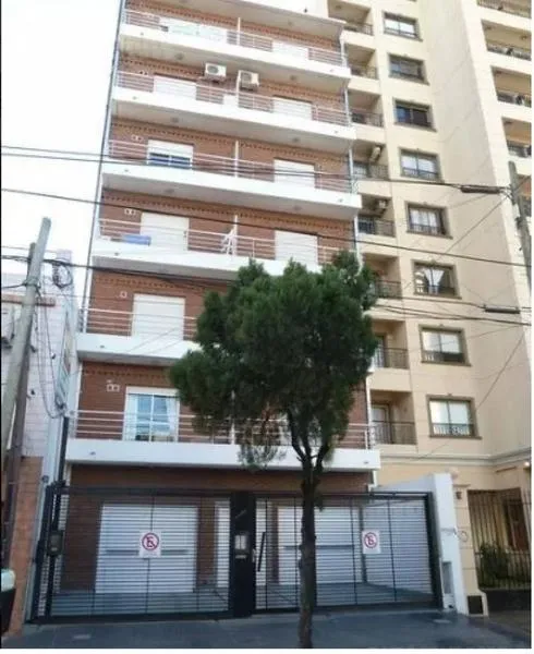 Apartamento duplex de dois ambientes em Villa Ballester