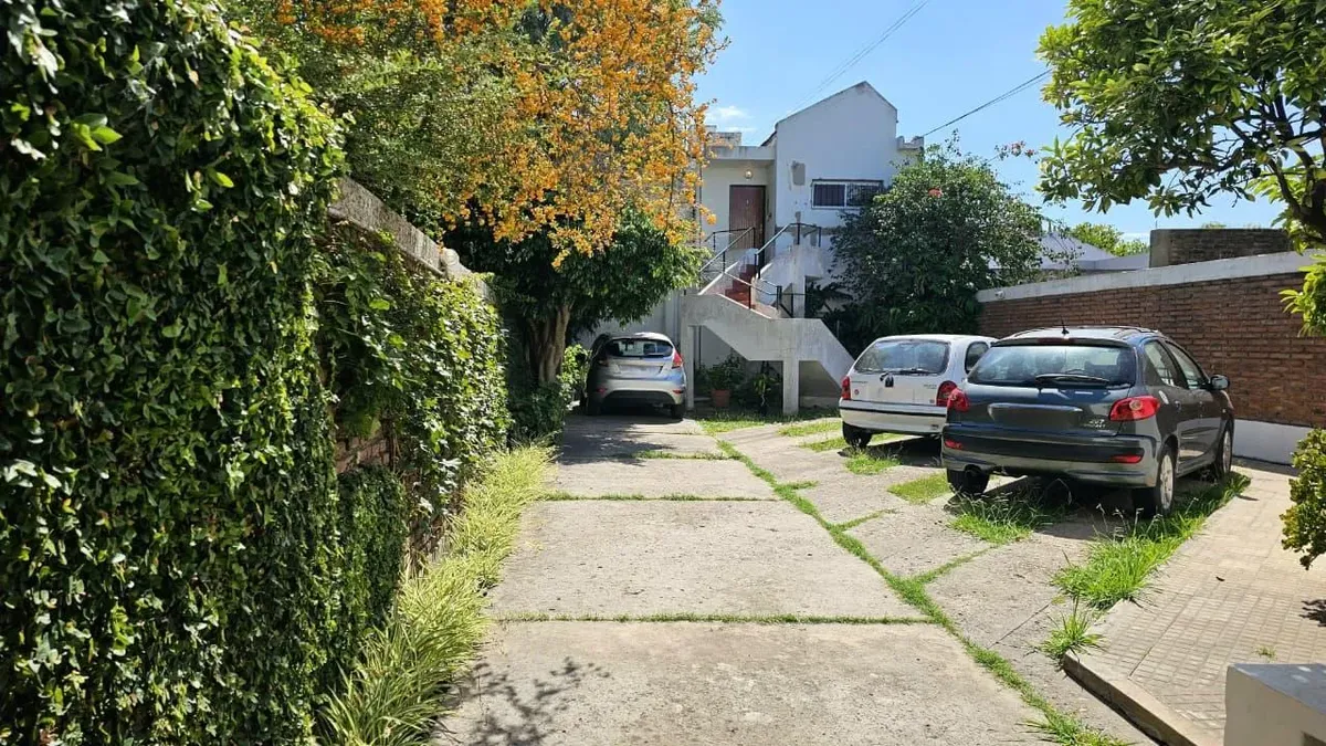 Departamento de 1 dormitorio con patio en La Plata