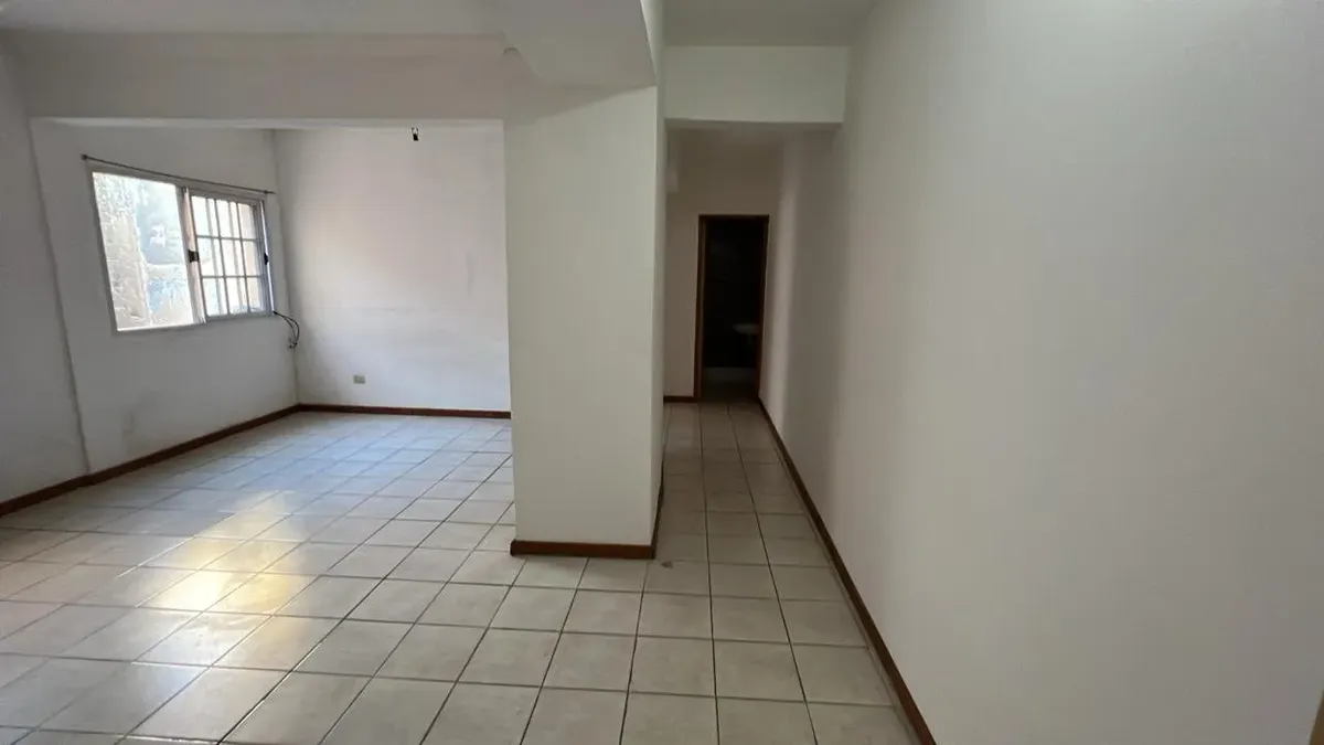 Квартира с 1 спальней в Castelar