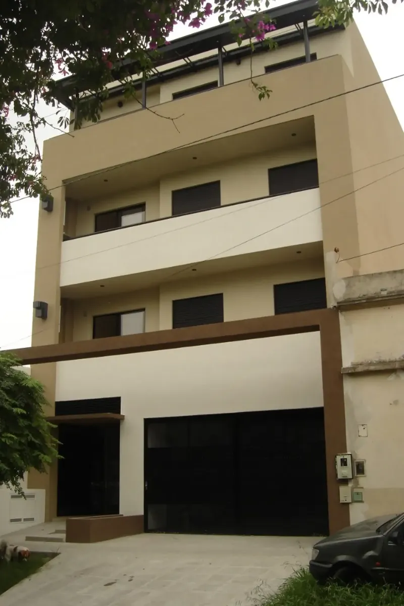 Apartamento de dois dormitórios em Villa Lugano