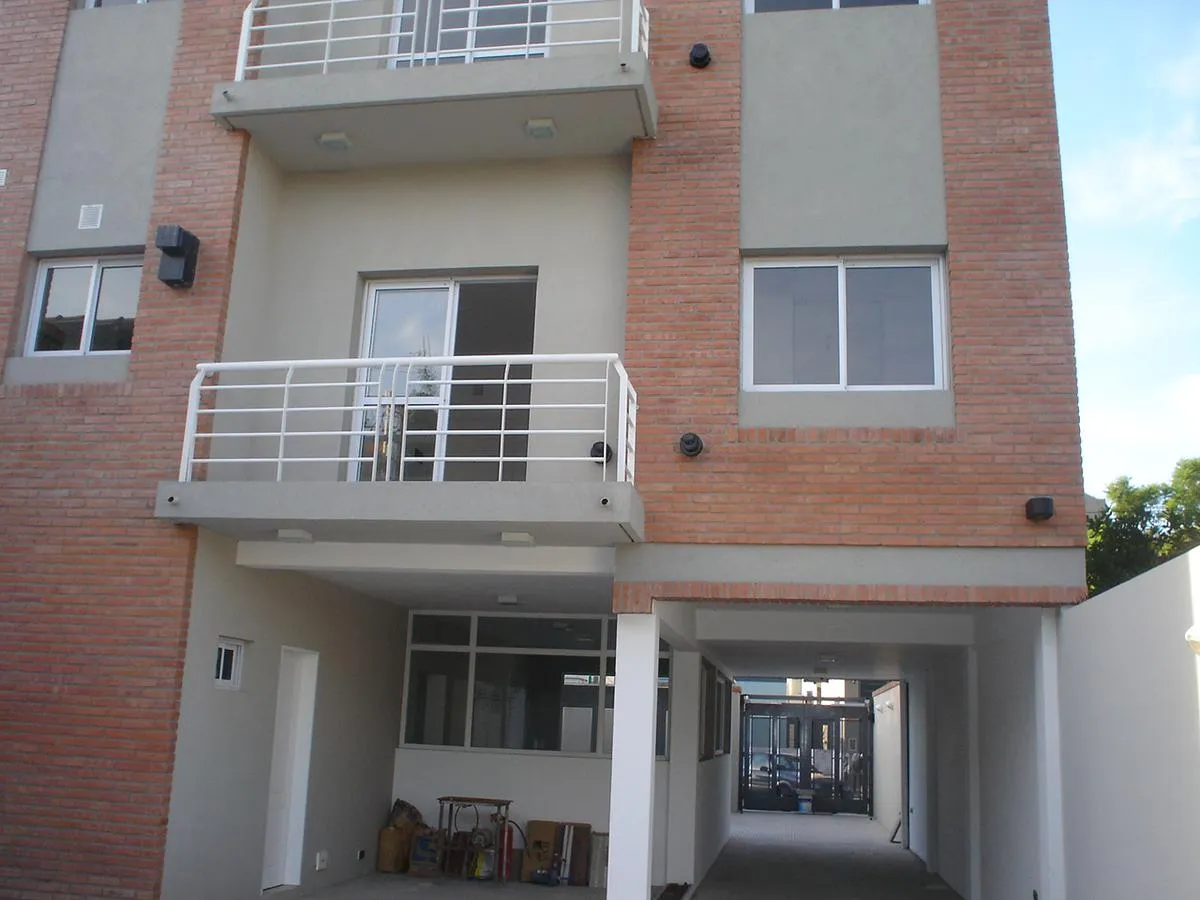 Departamento de 2 ambientes en Munro