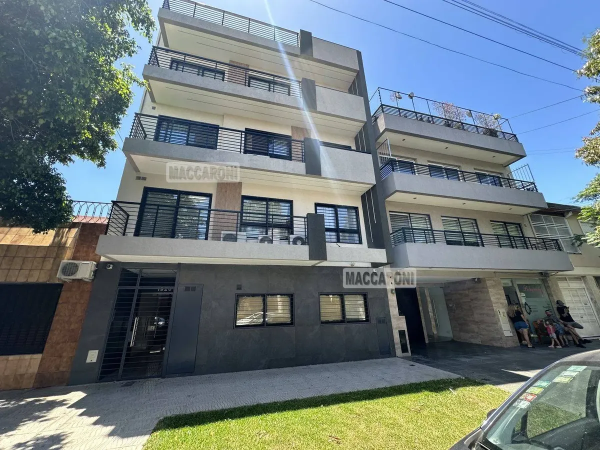 Квартира с 2 комнатами в Liniers Barrio Naon