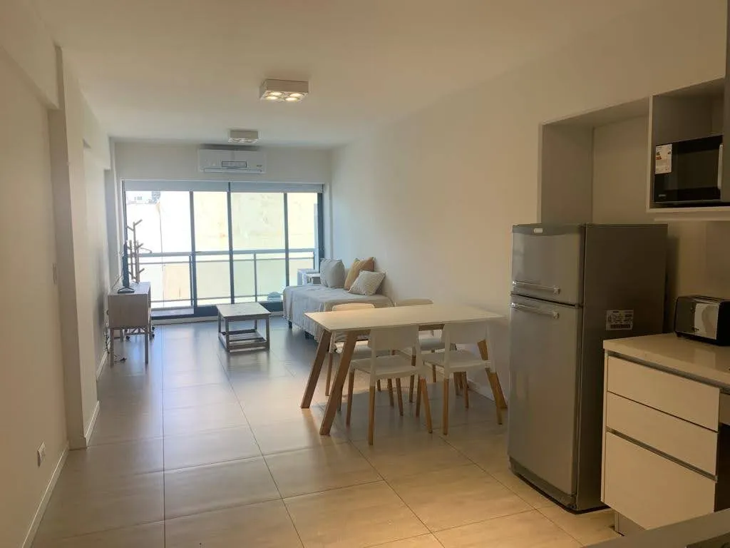 Квартира-студия с мебелью и балконом в Villa Urquiza