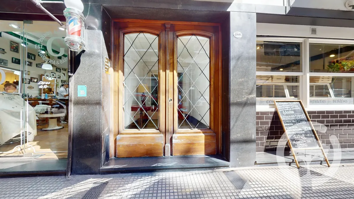 Refurbished furnished two-bedroom apartment in Belgrano