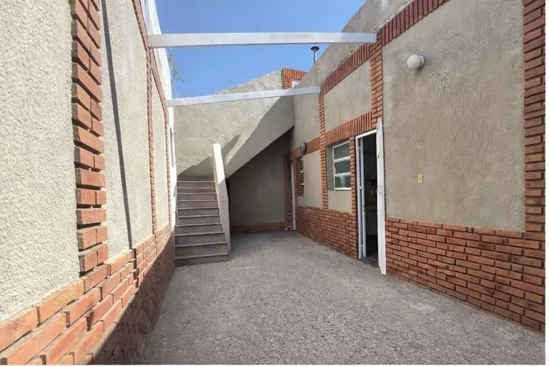 Casa de 3 dormitorios en Haedo, Morón