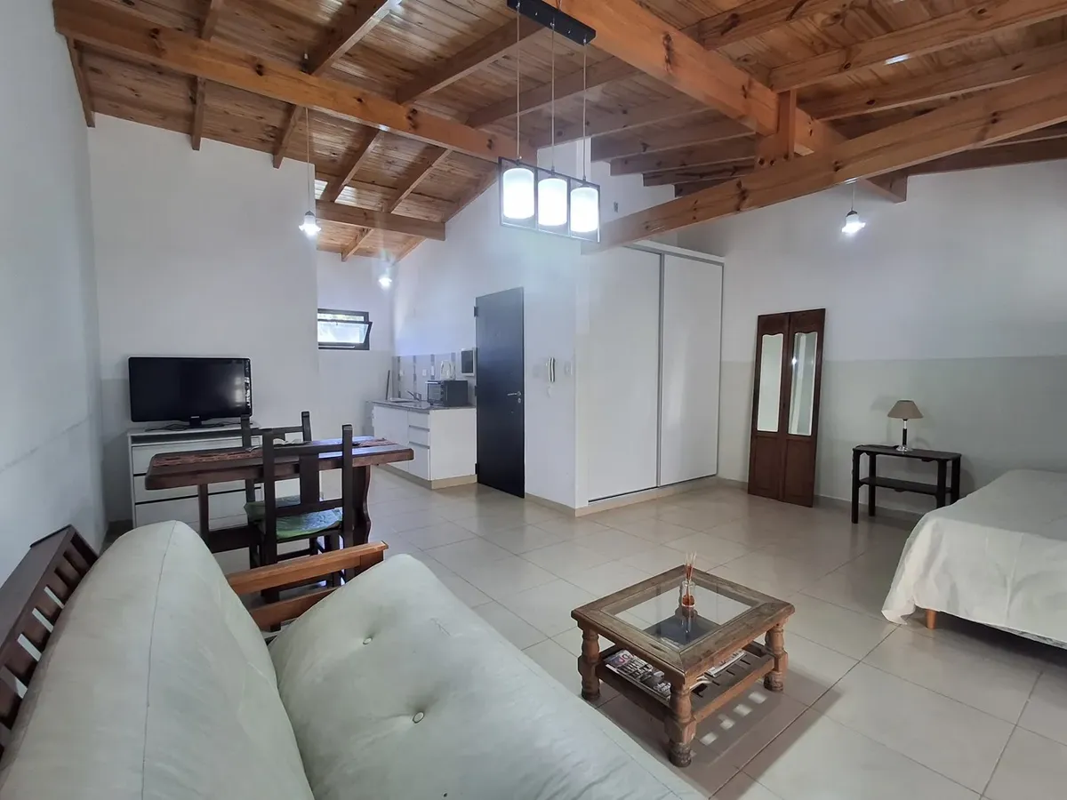 Furnished studio apartment in Quilmes