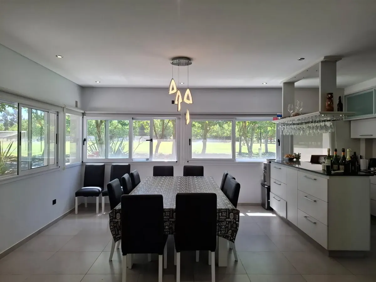 Casa En Alquiler En Miralagos