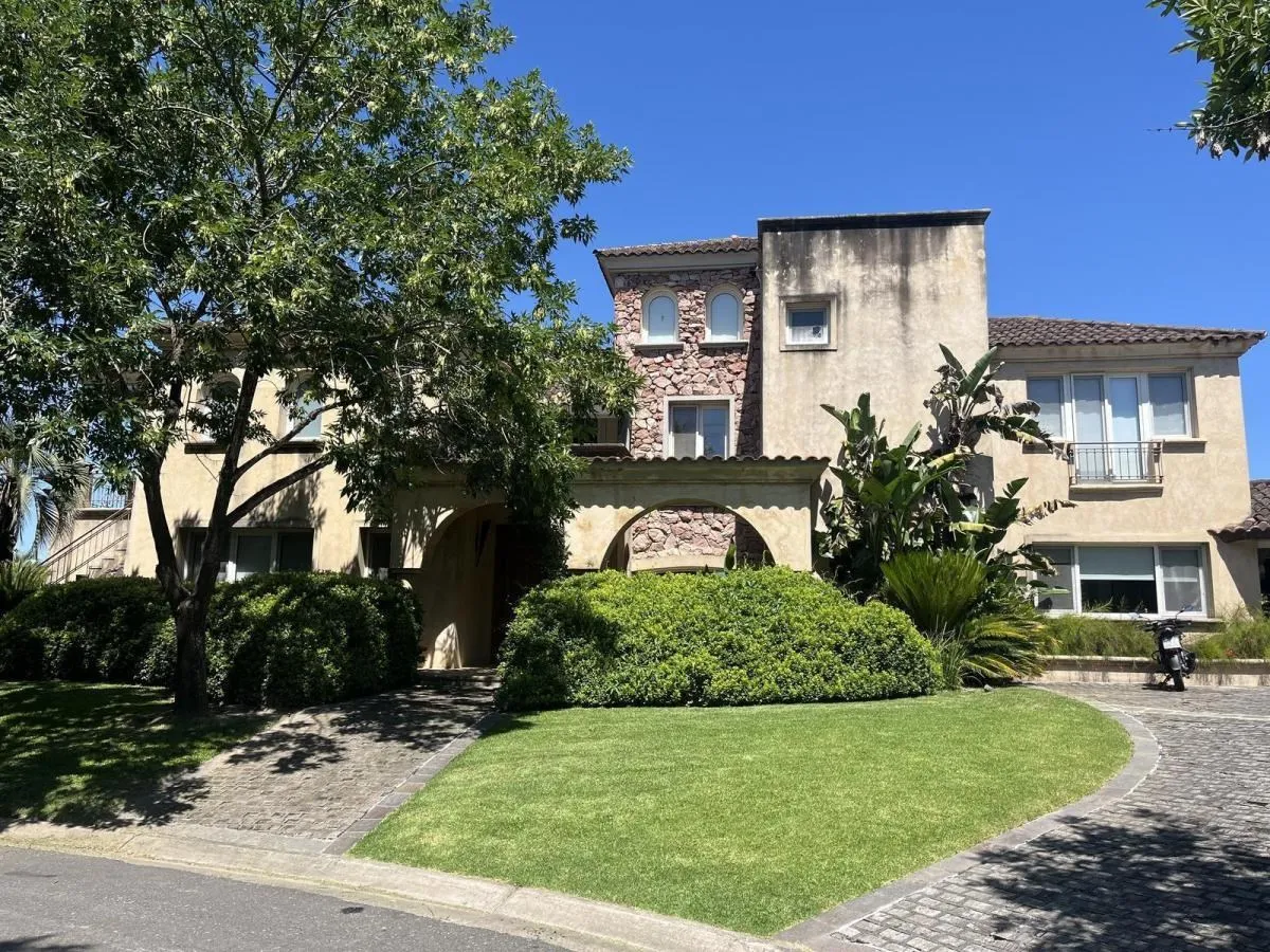 House for rent in Santa Clara, Villanueva, Tigre