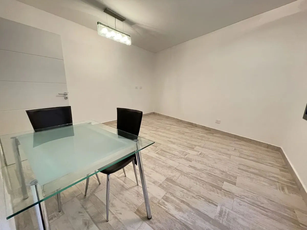 Kitnet novo (nunca habitado) em Villa Crespo