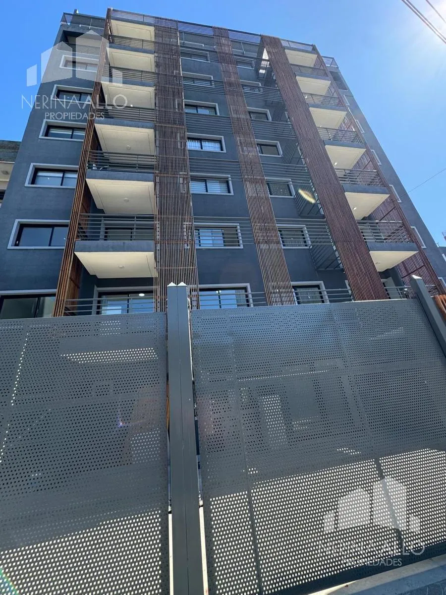 Departamento de 2 ambientes con balcón en Morón