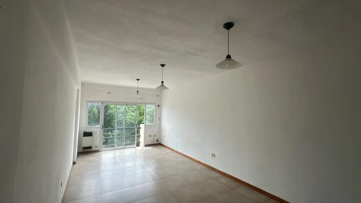 Departamento En Alquiler En Berazategui
