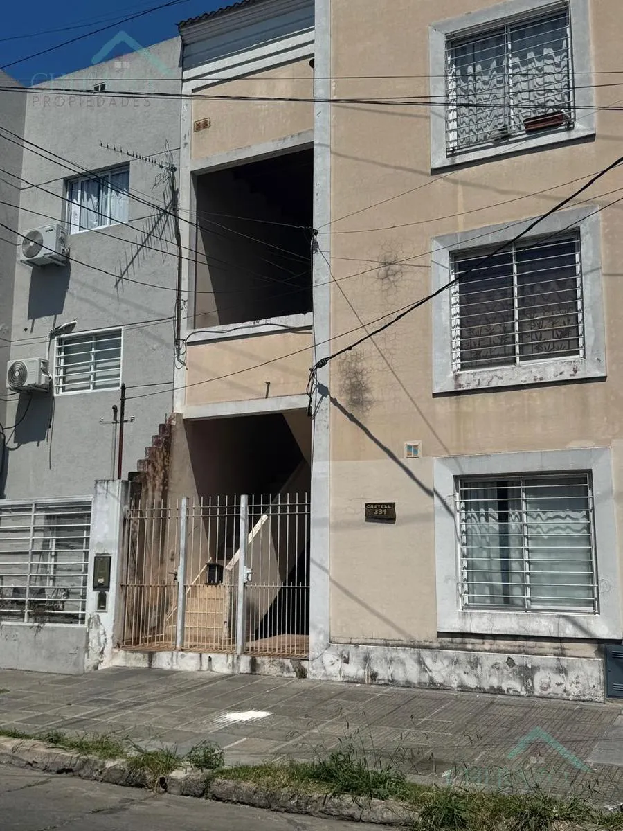 Studio apartment in Morón