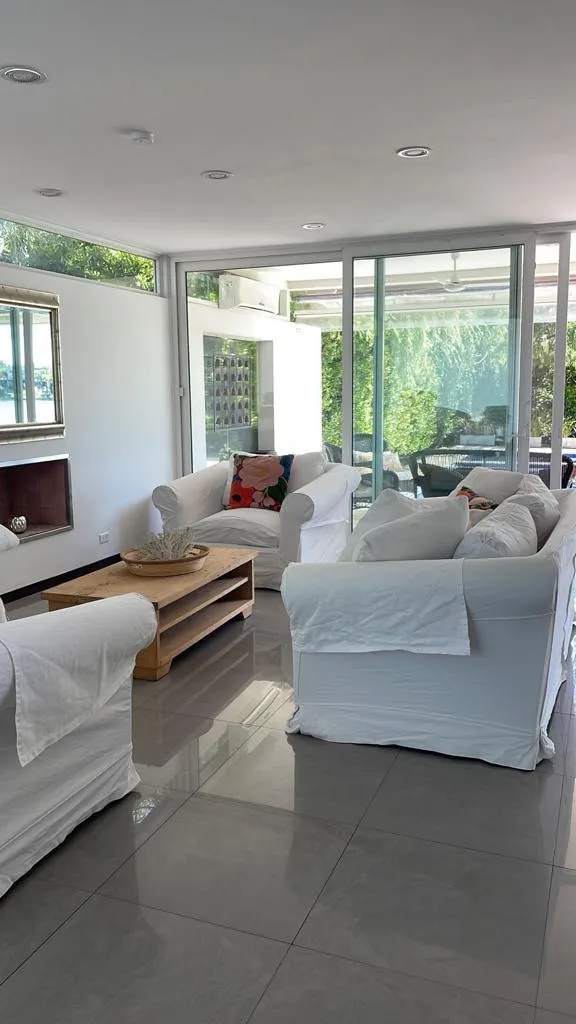 Furnished four-bedroom house for rent in Los Sauces, Nordelta