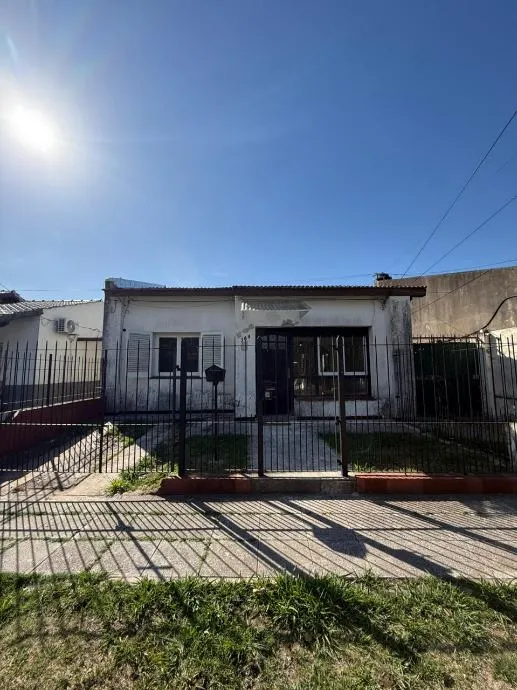 Квартира с 2 спальнями в Ezpeleta (Quilmes)