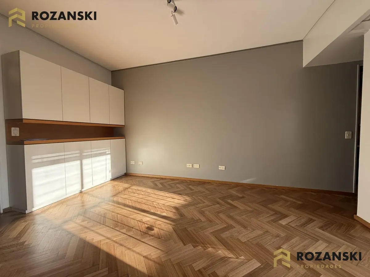 Departamento de 2 ambientes reciclado en Retiro