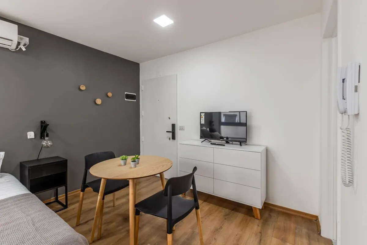 Квартира-студия с мебелью в San Telmo