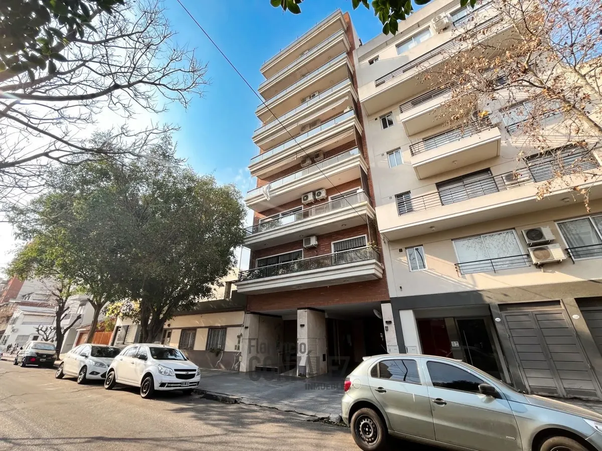 Departamento de 2 ambientes con balcón en Villa Pueyrredón