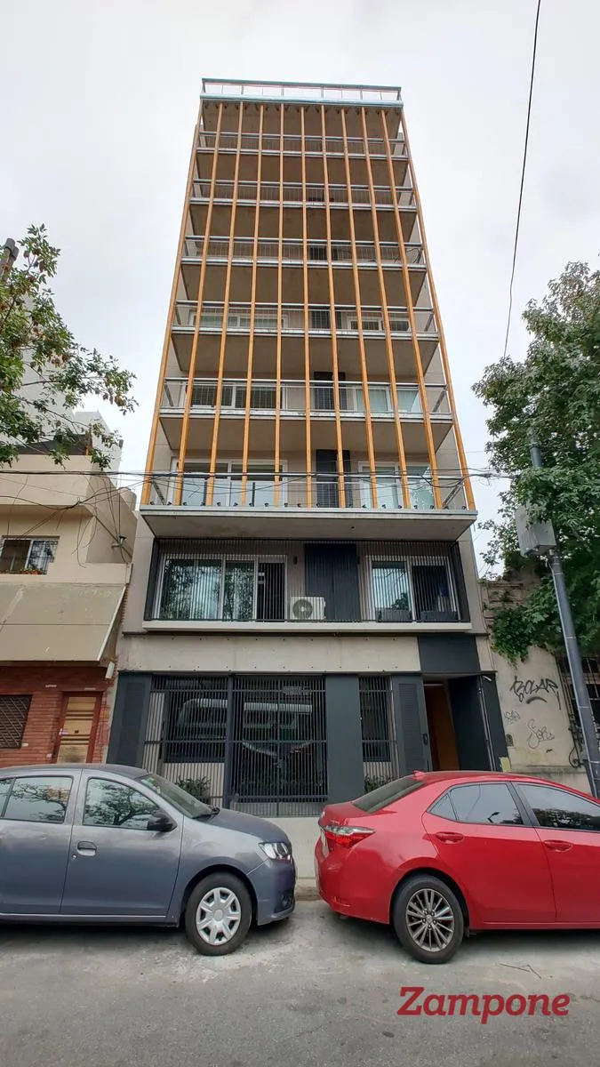 Monoambiente con balcón en Villa Crespo