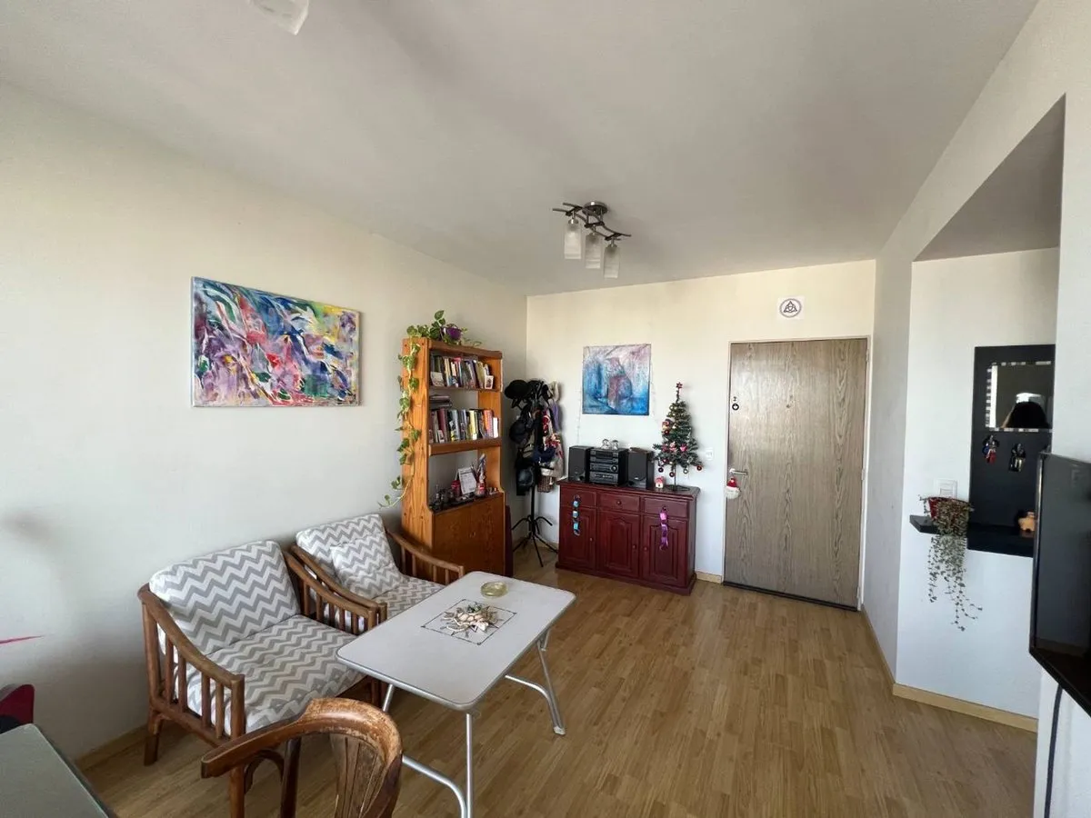Departamento de 3 ambientes con 2 baños en San Cristóbal
