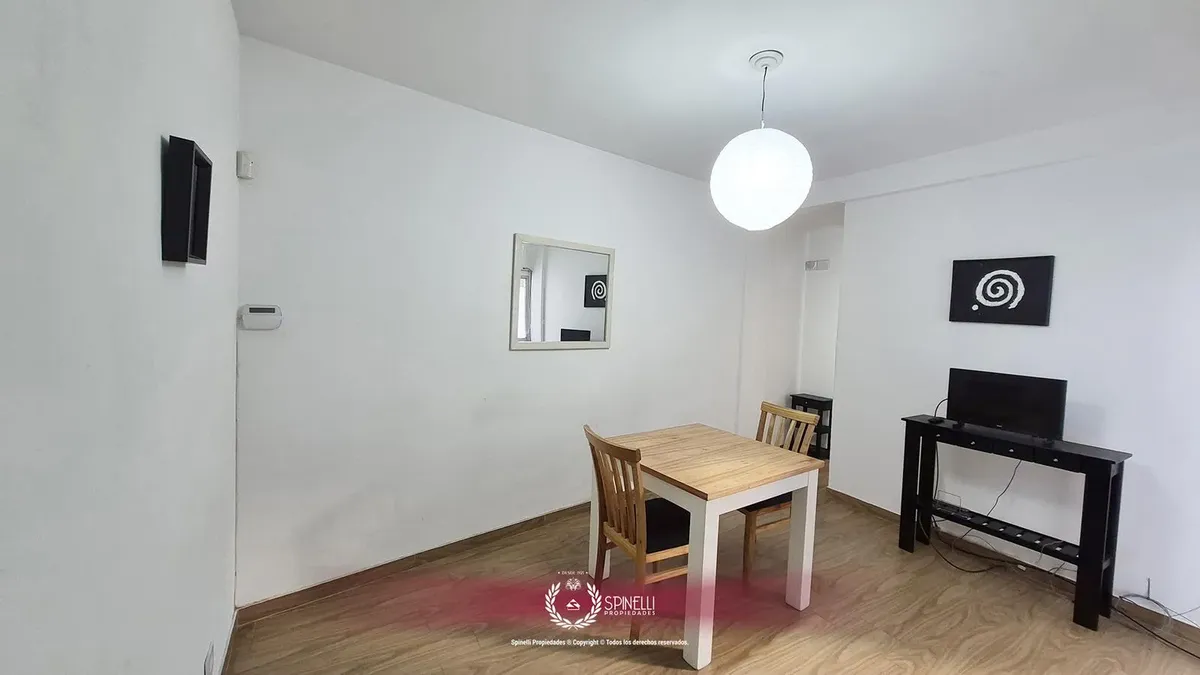 Квартира с 1 спальней и меблировкой с внутренним двориком в San Cristóbal