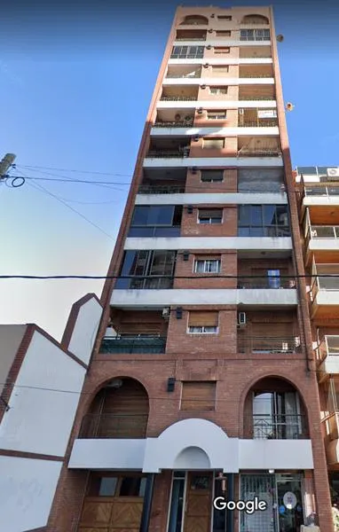 Front-facing two-room apartment in Lomas de Zamora